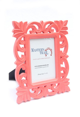 

Master's Trail Wood Photo Frame(Peach, 1 Photos)