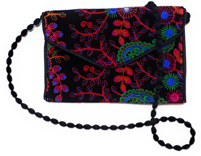 

Unique Fashion Women Evening/Party, Casual, Formal Black, Multicolor Velvet Sling Bag