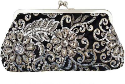 

Black Party Black Clutch