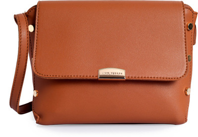 

Lino Perros Sling Bag(Tan)