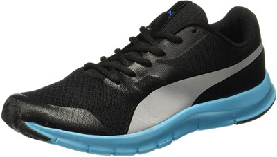 

Puma PUMA Flexracer DP Walking Shoes For Men(Black, Grey