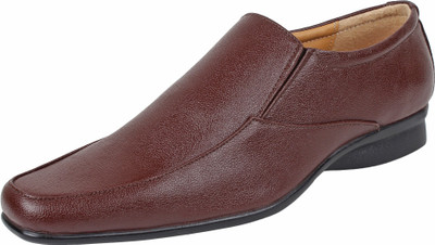 

SASSIE Slip On For Men(Brown