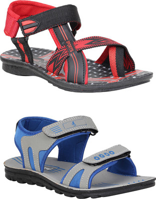 

Claptrap Men Multicolour Sports Sandals