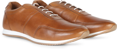 

Louis Philippe Casuals For Men(Brown