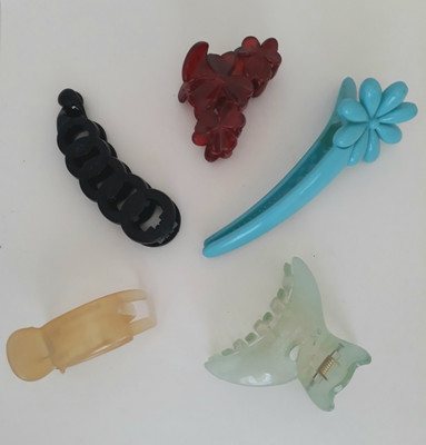 

Preet Art Jewellery Korean Plastic Mix 5 Pis Hair Clip, Banana Clip(Blue, Black, Red, Yellow, Green)