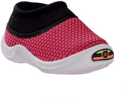 

Dayz Girls Slip on Walking Shoes(Pink, Rani