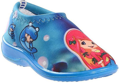 

Dayz Girls Slip on Sneakers(Blue