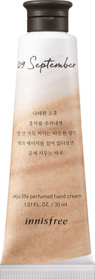 

Innisfree Jeju Handcream - Black Tea(30 ml)