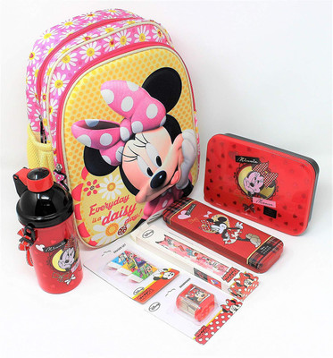 

HM International School Set