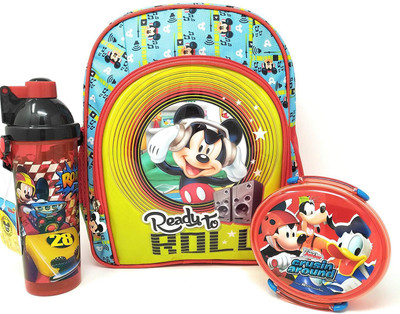 

HM International School Set