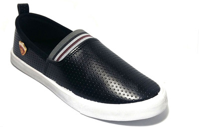 

COURIER Casuals For Men(Black