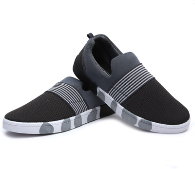 

Go Run Maxis TS Slip On Sneakers For Men(Grey