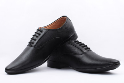 

Shoe Rock Vision(SRV) Party Wear+Official+Formal Shoes Oxford For Men(Black