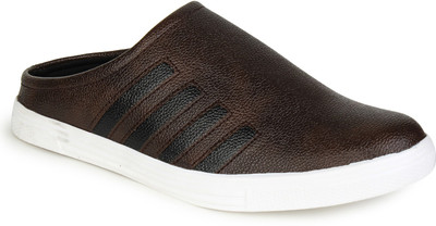 

Moonwalk Casuals For Men(Brown