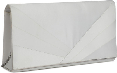 

Accessorize Casual White Clutch