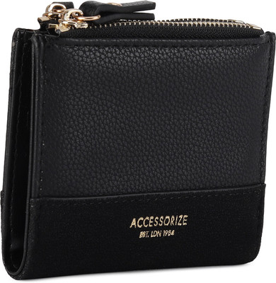 

Accessorize Casual Black Clutch