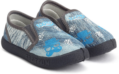 

Footfun Boys & Girls Slip on Sneakers(Grey