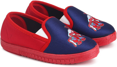 

Footfun Boys Slip on Sneakers(Red