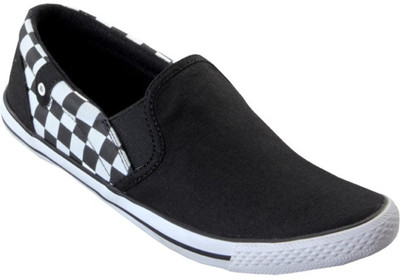 Lakhani canvas shoes at 499 store
