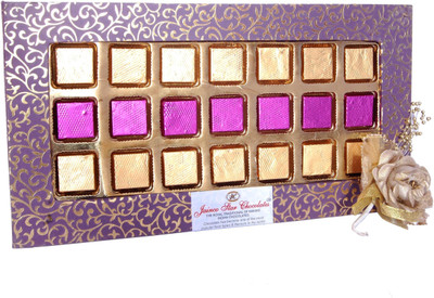

Jainco Star Chocolates Paper Tray Chocolate Gift Pack Caramels(252)