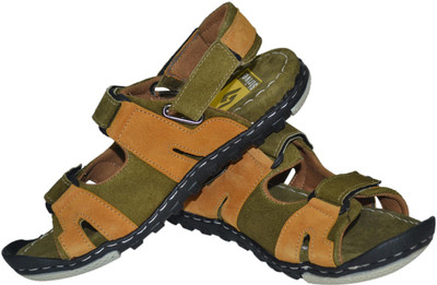 

Strive Men Mehandhi Sandals