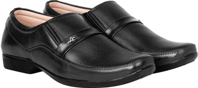 

Kraasa Slip On For Men(Black