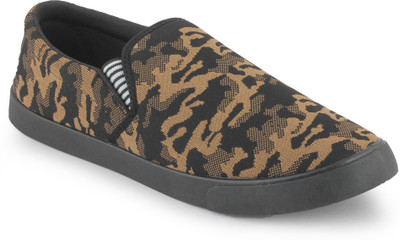 

Scantia SCT_198_TR-888 Slip On Sneakers For Men(Multicolor, Black-brown