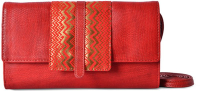 

Baggit Women Casual Red, Gold PU Sling Bag, Gold;red