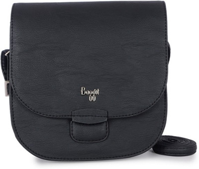 

Baggit Women Casual Black PU Sling Bag