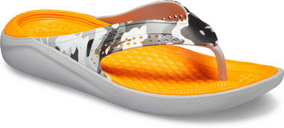 

Crocs Kadee II Graphic Flip Flops, Grey