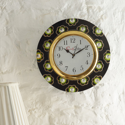 eCraftIndia Analog 30 cm X 30 cm Wall Clock(Black, Yellow, With Glass, Standard)
