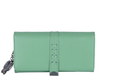 

Butterflies Women Casual Green Artificial Leather Wallet(8 Card Slots), Light green
