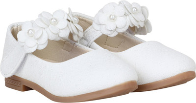 

buckled up Girls Velcro Mary Janes(White