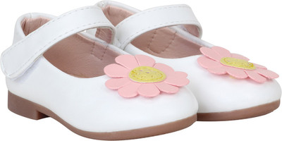 

Buckled Up Girls Velcro Mary Janes(White