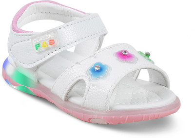 

KITTENS Girls Velcro Flats(White