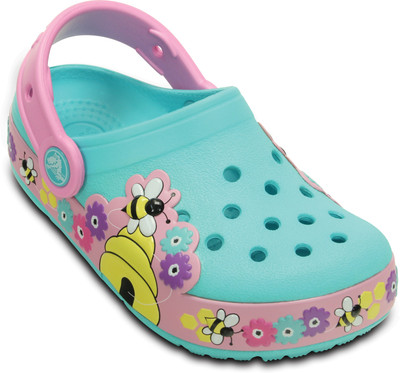 

Crocs Boys & Girls Sports Sandals, Pool/carnation