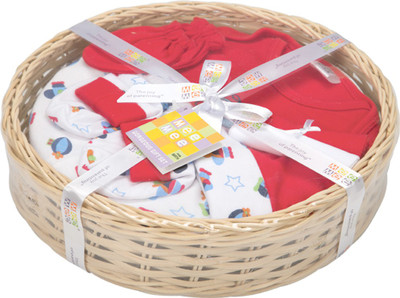 

MeeMee Pampering Present for New Born Apparel Set (7 Pieces, Red)(Red)