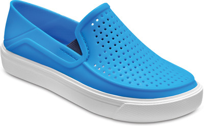

Crocs Boys Slip on Loafers(Blue