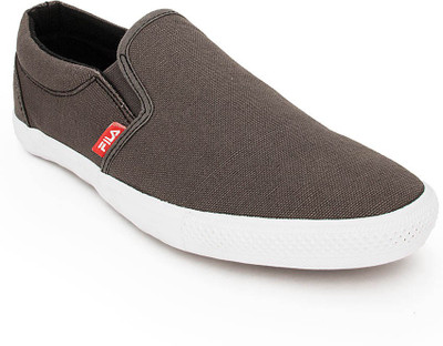 

Fila Fila Men Grey Slip on Canvas Shoes KEAVE Slip On Sneakers For Men(Grey