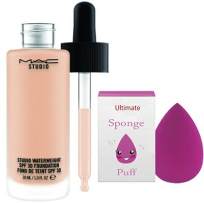 

Ultimate Sponge Puff, Mac Liquid Foundation Studio Waterweight(Set of 2)