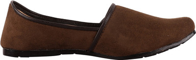

Koshi Koshi brings to you a wide range of ethnic suede juti shoes to suit any of your festive, traditional, ethnic and party needs. Mojaris For Men(Brown