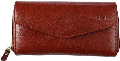 

Niyara Casual Brown Clutch