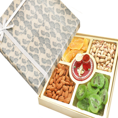 

Ghasitaram Gifts Grey Print Almonds, Pistachios, Dried Kiwi and Mango Box with Mini Pooja Thali(600 g, Box)