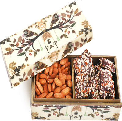 

Ghasitaram Gifts Wooden 2 part English Chocolate Brittles and Almonds Box(600 g, Box)