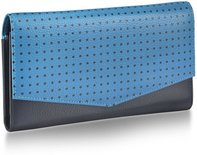 

Fastrack Women Casual Blue Genuine Leather Wallet(8 Card Slots)