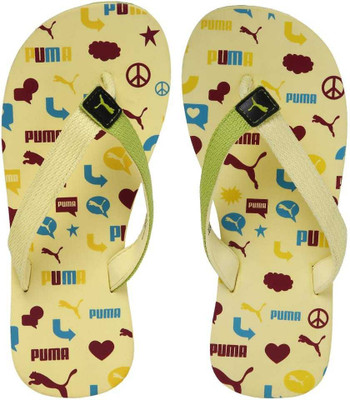 

Puma Boys & Girls Slip On Slipper Flip Flop(Yellow, Pale lime yellow-limepunch
