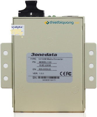

3Onedata Model-1100-S-SC-20Km Network Switch(White)