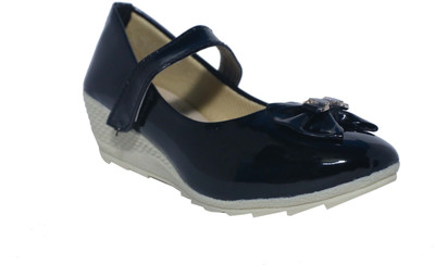 

Leatherwood1 Girls Velcro Heels(Black