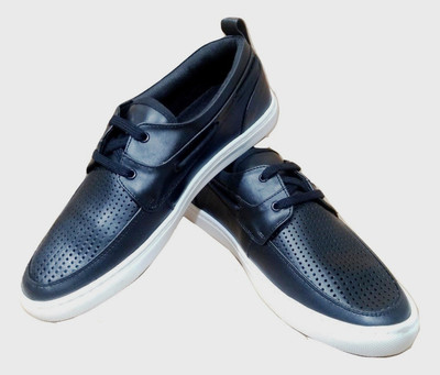 

Fashion Style LaceUp Sneakers Sneakers For Men(Navy, Black