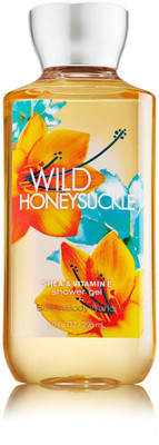 

Bath & Body Works Wild Honeysuckle Shower Gel(295 ml)